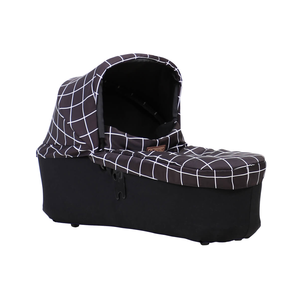mountain buggy duet carrycot plus in lie flat mode 3/4 view shown in color grid_grid