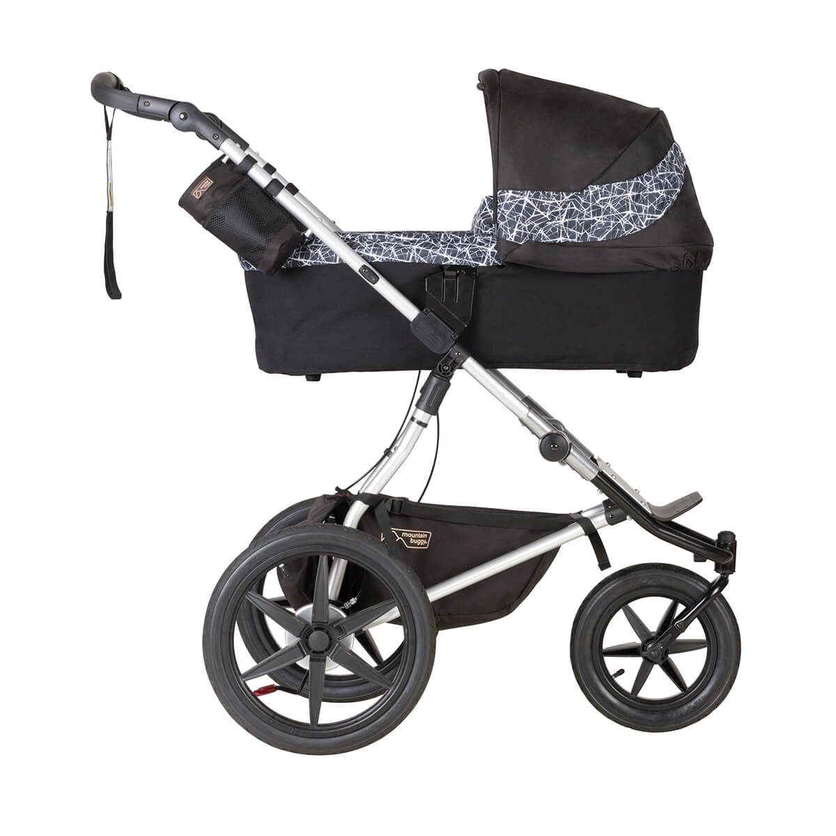 Mountain buggy cheap carrycot nz