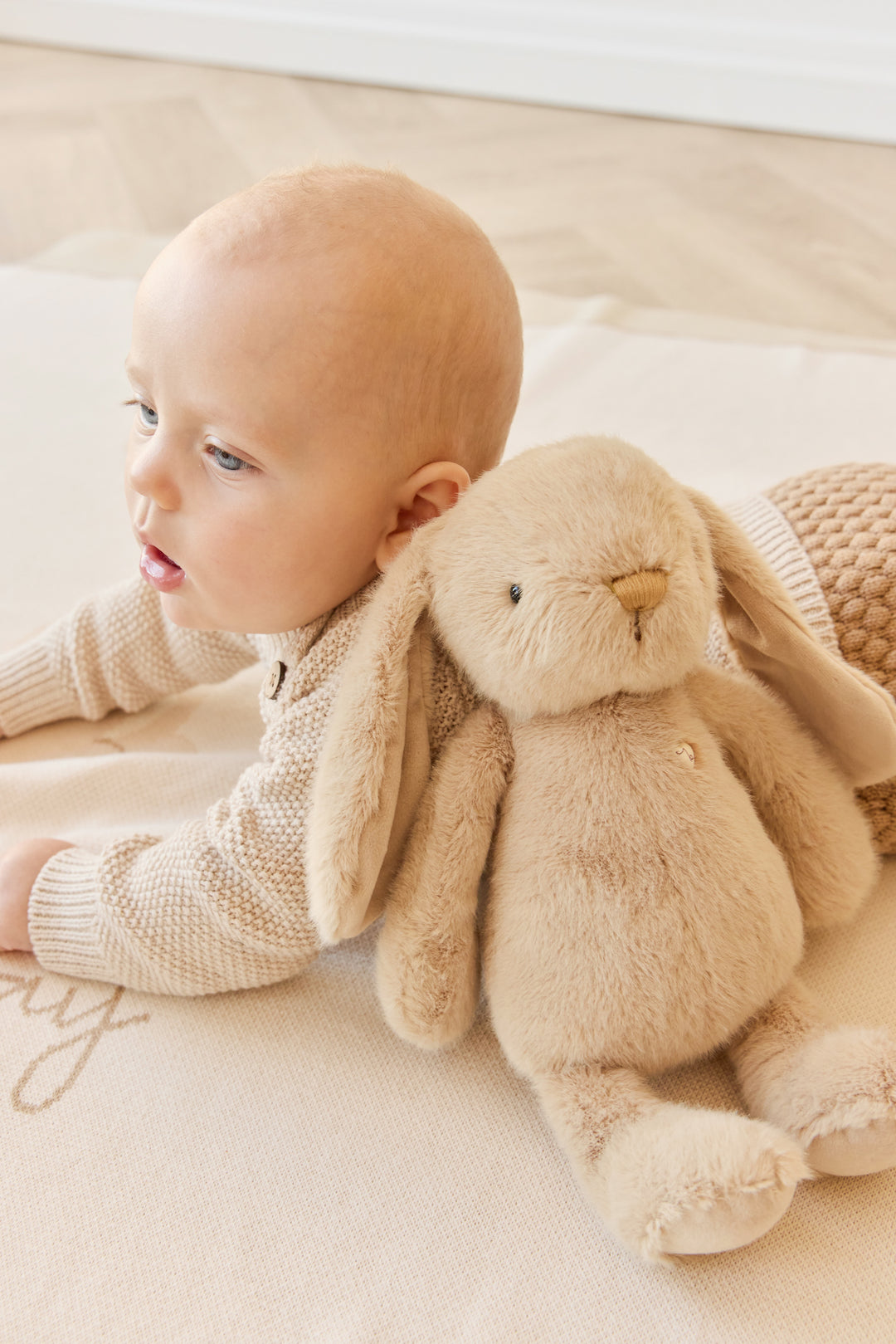 Snuggle Bunnies - Penelope - Caramel 30cm