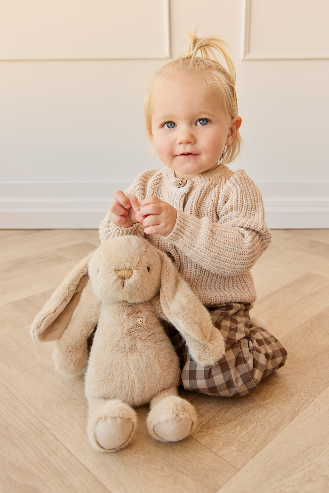 Snuggle Bunnies - Penelope - Caramel 30cm