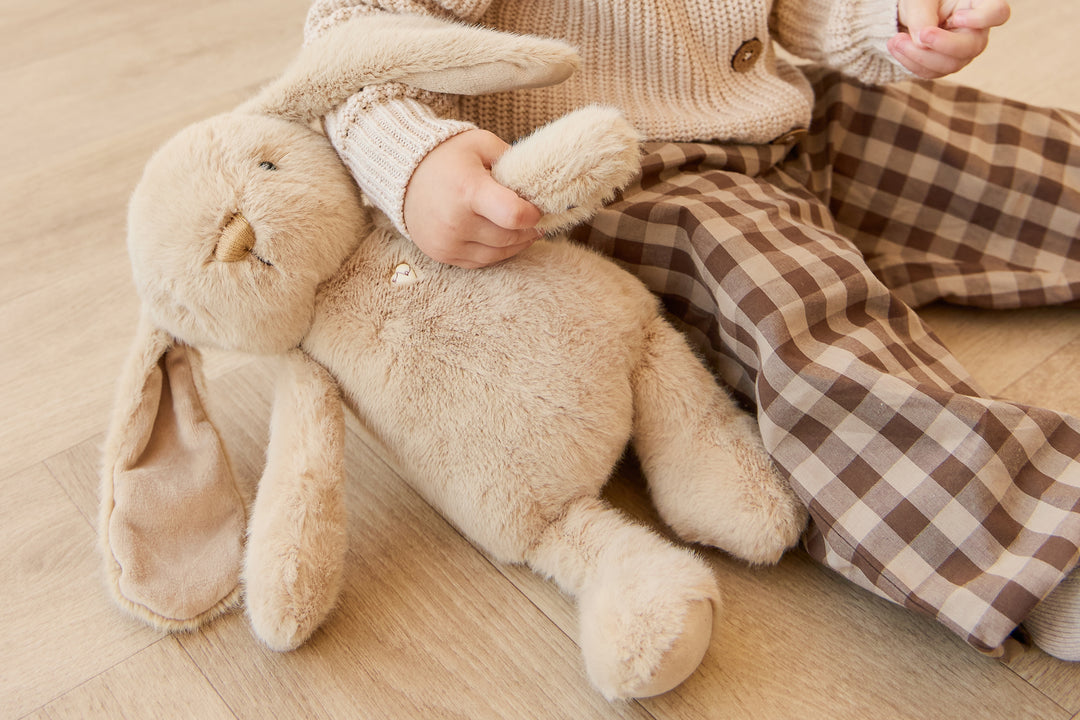 Snuggle Bunnies - Penelope - Caramel 30cm