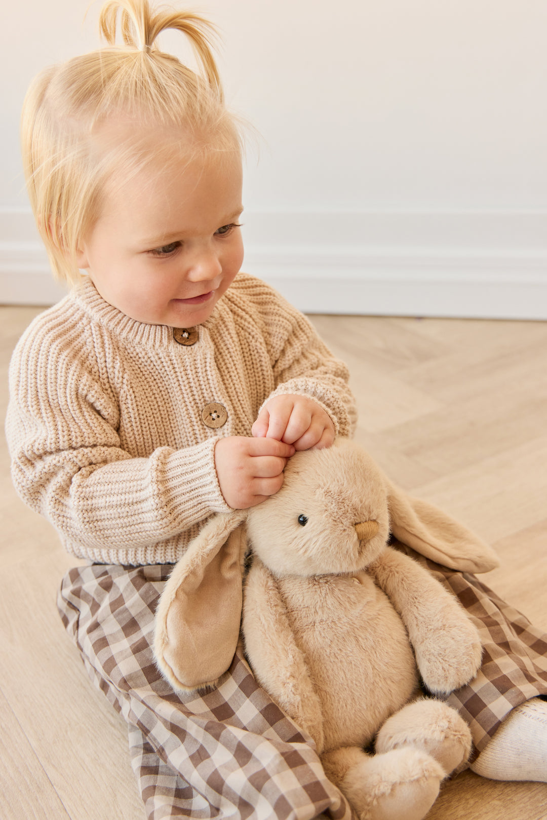 Snuggle Bunnies - Penelope - Caramel 30cm