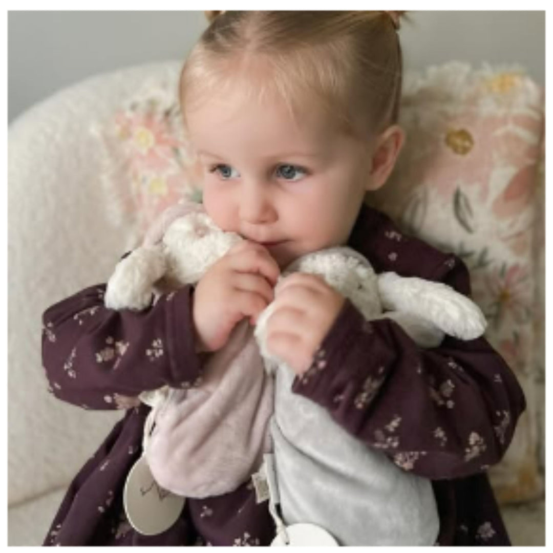 Snuggle Bunnies - Sleeping Penelope - Blush 20cm