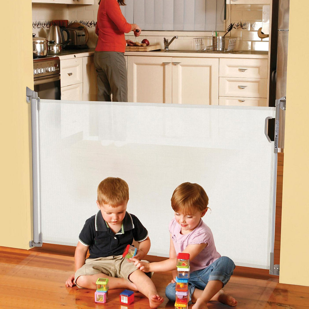 Retractable baby gate 2024 nz