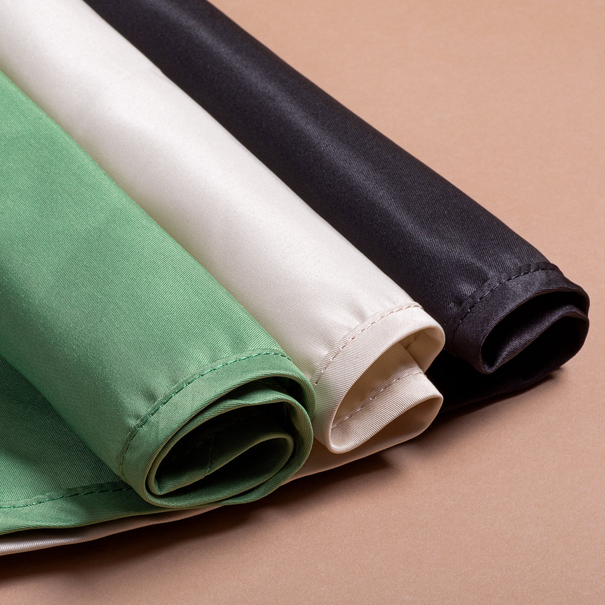 Close up shot of the three colour options for the Mountain Buggy swift