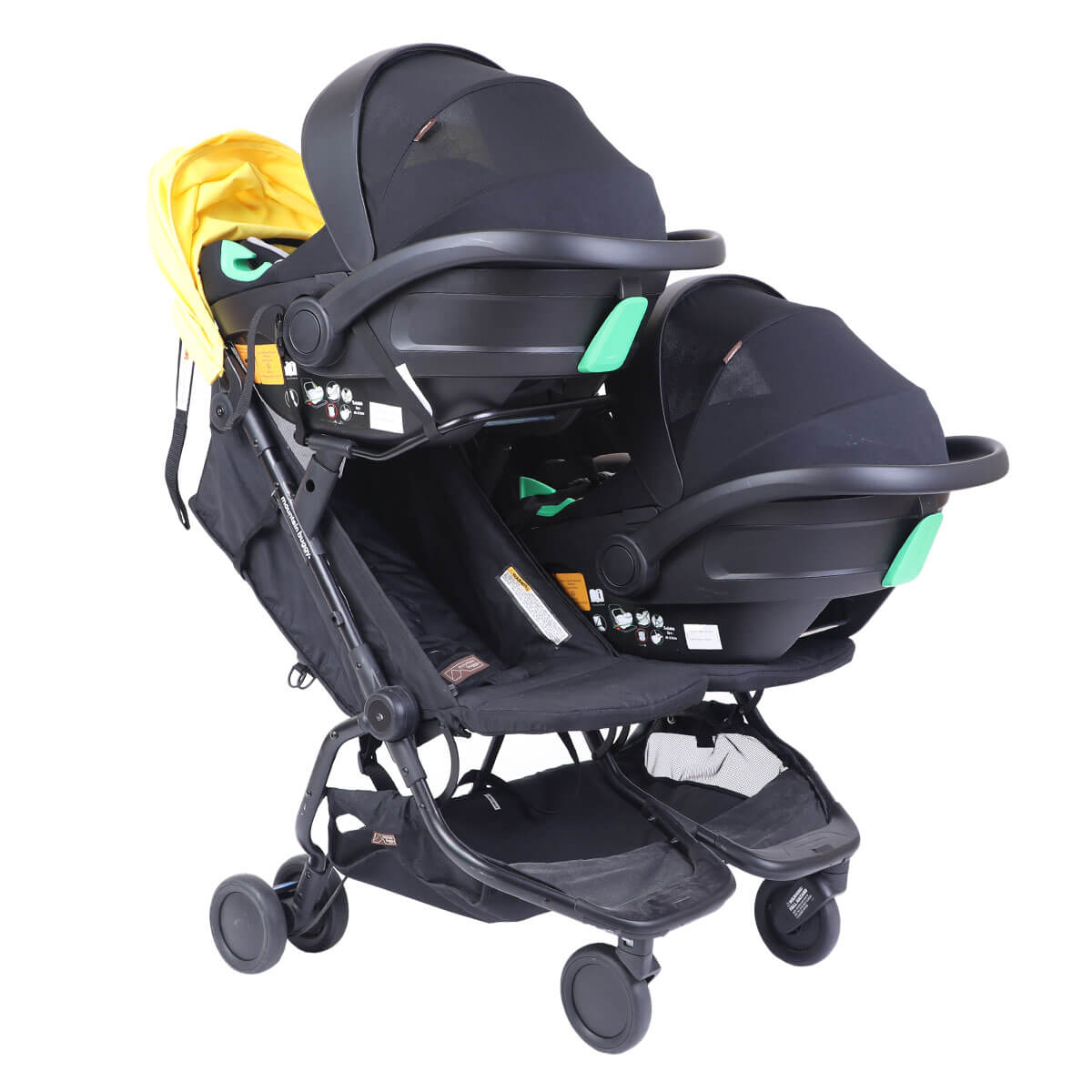 Mountain Buggy nano duo with two protect capsules