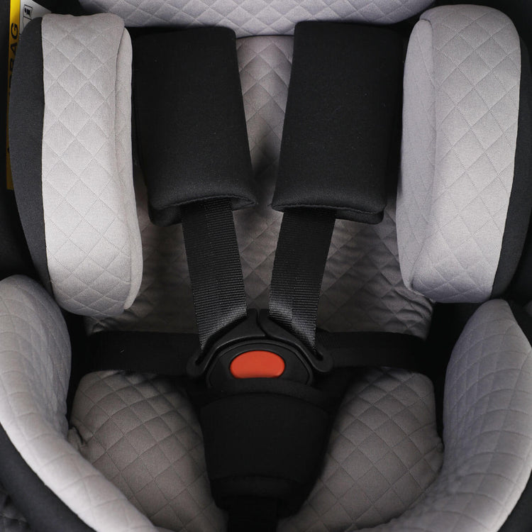 Mountain Buggy protect i-size baby capsule closeup