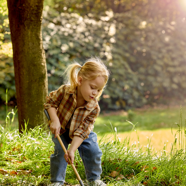 Hape Sqaure Point Transfer Garden Shovel from Hape NZ stock babycity