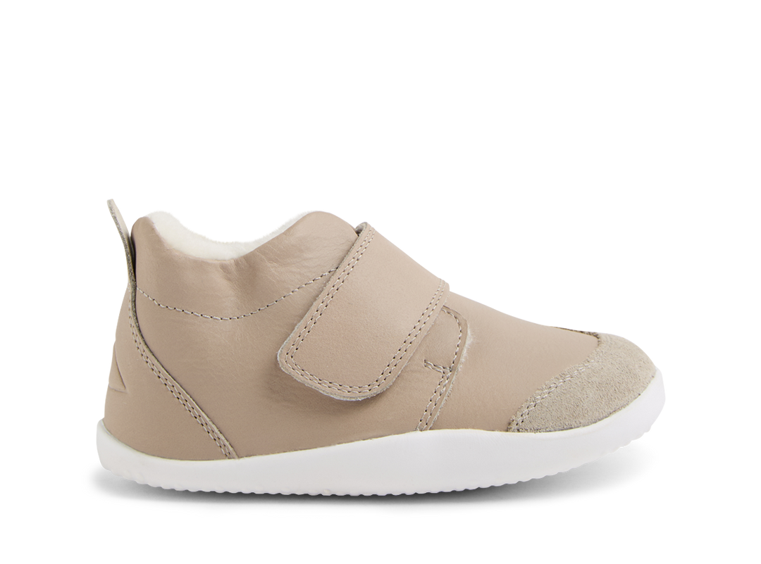 Bobux Xplorer Rover Arctic kids first-walker leather shoes with warm lining and flexible sole.